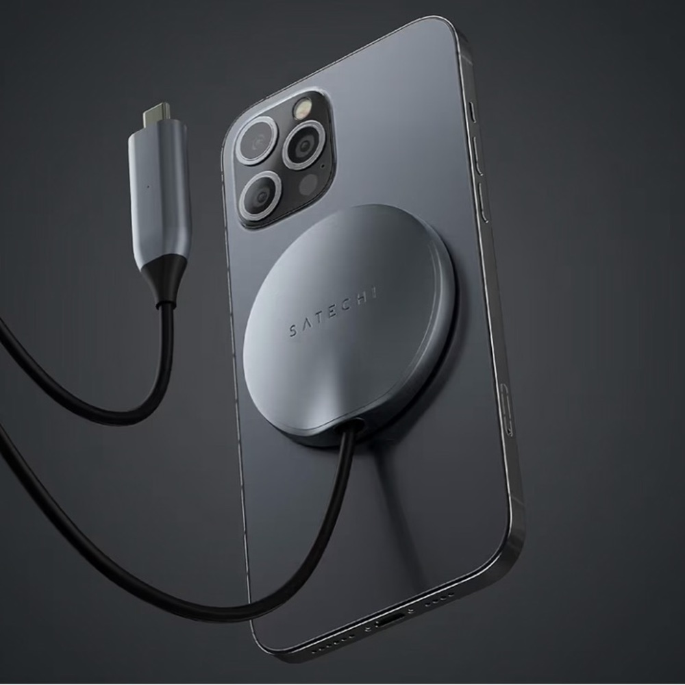 Wireless Charger Puck for iPhone